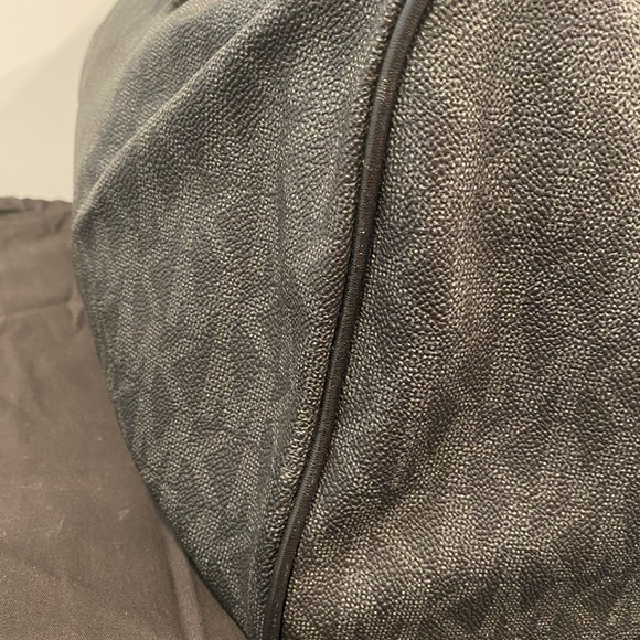 Michael Kors large duffle - Picture 6 of 7